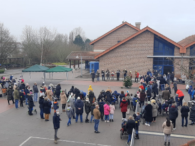Weihnachtsbasar 2021 / Besuch Stadtkapelle Friedberg